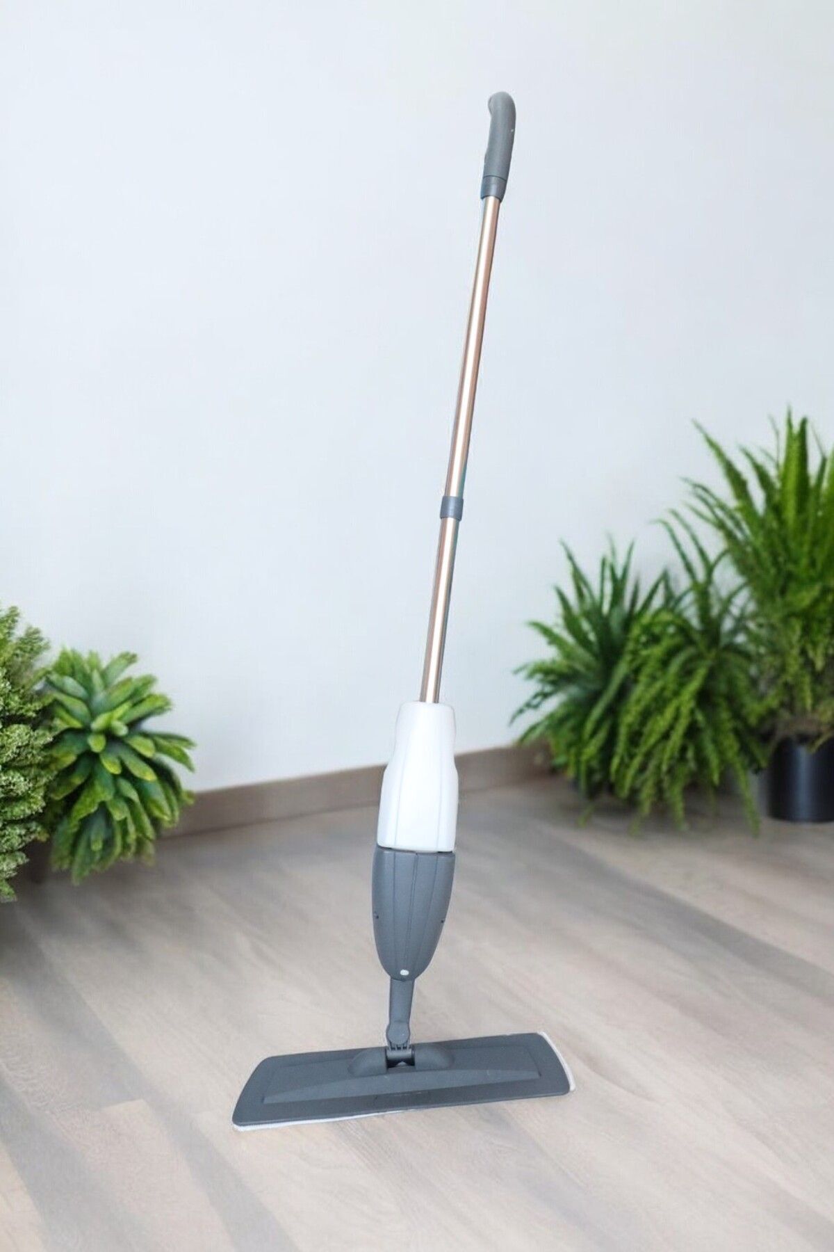 Sprey Mop Pratik Temizlik Paspası Kolayca Temizleyin: Spreyli Mop Paspas